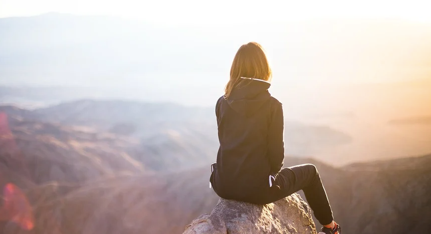 Woman looking out at a view kollo health